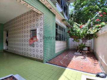 Imperdível - Casa em Jardim América com 3 quartos, 2 vagas de garagem e churrasqueira - PACA30908