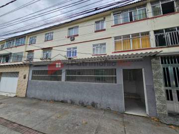 Imperdível - Ótimo apartamento térreo - em Irajá - PAAP26954