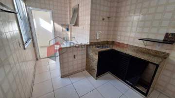 Imperdível - Apartamento 1 quarto + dependência de empregada - elevador - vaga de garagem - Vista Alegre - PAAP10783