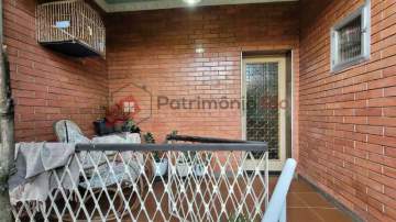 Aceita Financiamento - Brás de Pina - casa linear com piscina, churrasqueira em terreno 10x58 aceitando financiamento - PACA30924