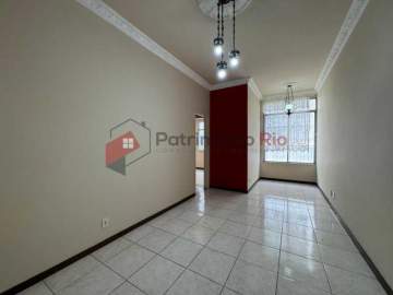 Aceita Financiamento - Apartamento 2 quartos - frente - com elevador e uma vaga de garagem - no Cachambi - PAAP27069