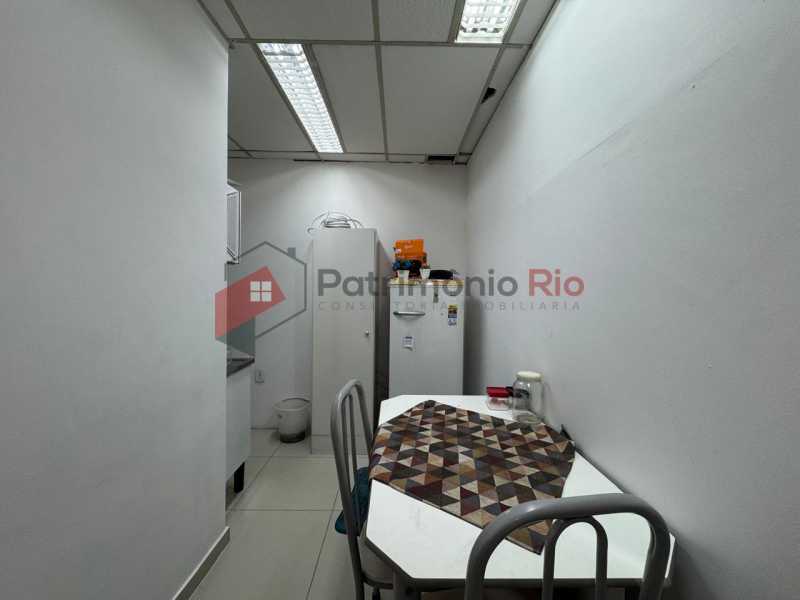 db8207da-2b45-4254-857a-3af229 - 22
