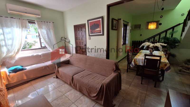 Conheça WhatsApp Image 2026-07-22 at 1 do imóvel - Casa 4 quartos - varanda - dependência empregada - vaga de garagem - Vista Alegre - PACA40385 - 4 WhatsApp Image 2026-07-22 at 1 - 4