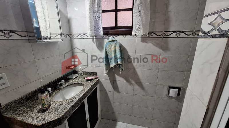 Conheça WhatsApp Image 2026-07-22 at 1 do imóvel - Casa 4 quartos - varanda - dependência empregada - vaga de garagem - Vista Alegre - PACA40385 - 26 WhatsApp Image 2026-07-22 at 1 - 26