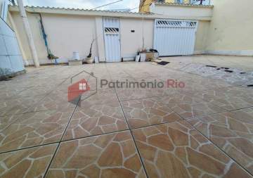 Imperdível - Irajá - casa linear - 3 quartos - quintal - terraço com churrasqueira - Aceitando Financiamento! - PACA30929