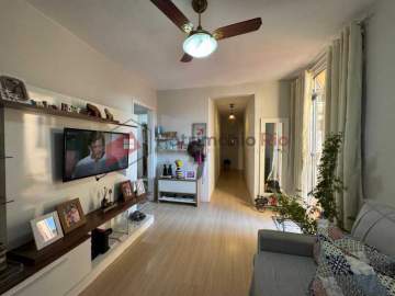 Aceita Financiamento - Excelente apartamento 2 quartos - com área interna e vaga - PAAP27124