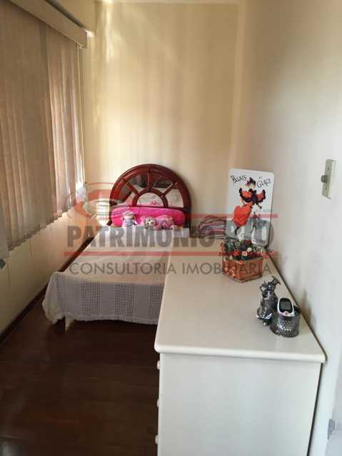 Quarto um foto 2 - 23
