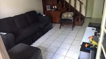 Ótima localização - Casa condomínio fechado, sala, dois quartos - Pavuna - PACN20094