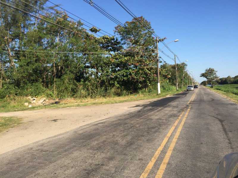 Conheça acesso à rua do terreno outro do imóvel - Terreno Multifamiliar à venda Vargem Grande, Rio de Janeiro - R$ 6.500.000 - PEMF00010 - 2 acesso à rua do terreno outro - 2