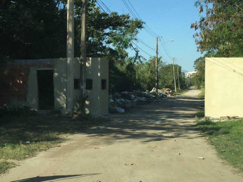 Conheça acesso à rua onde está local do imóvel - Terreno Multifamiliar à venda Vargem Grande, Rio de Janeiro - R$ 6.500.000 - PEMF00010 - 4 acesso à rua onde está local - 4
