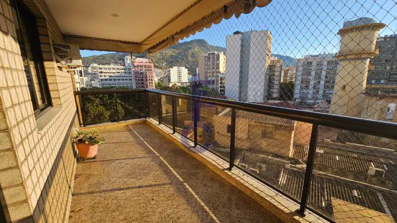 WhatsApp Image 2025-11-03 at 2 - 2