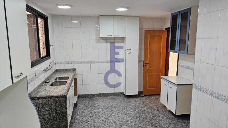 WhatsApp Image 2025-11-03 at 2 - 38