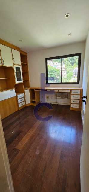 Conheça 1000114711 do imóvel - 4 Quartos Infraestrutura - EC4258 - 5 1000114711 - 5