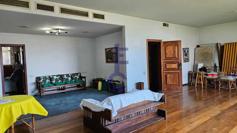 WhatsApp Image 2024-12-19 at 2 - 3