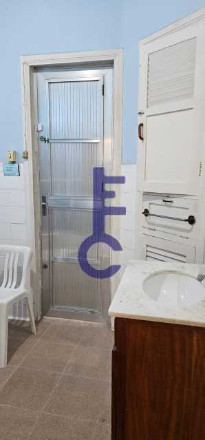 1595_G1726085554 - 4