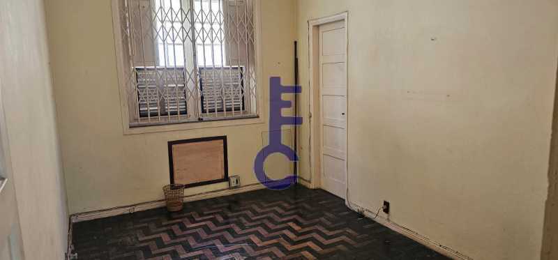 1595_G1726085551 - 6