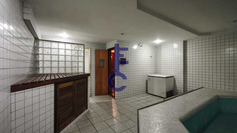 1648_G1752228927 - 30