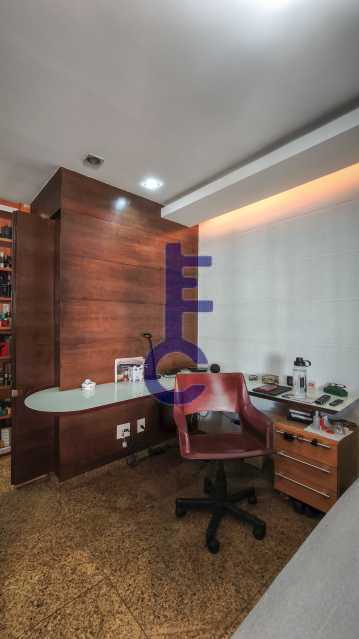 1648_G1752228974 - 16