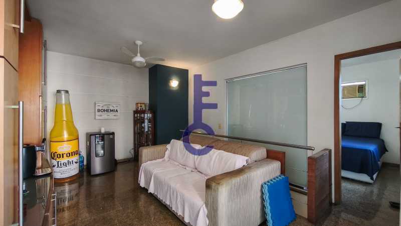 1648_G1752228946 - 13