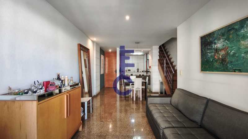 1648_G1752228953 - 7