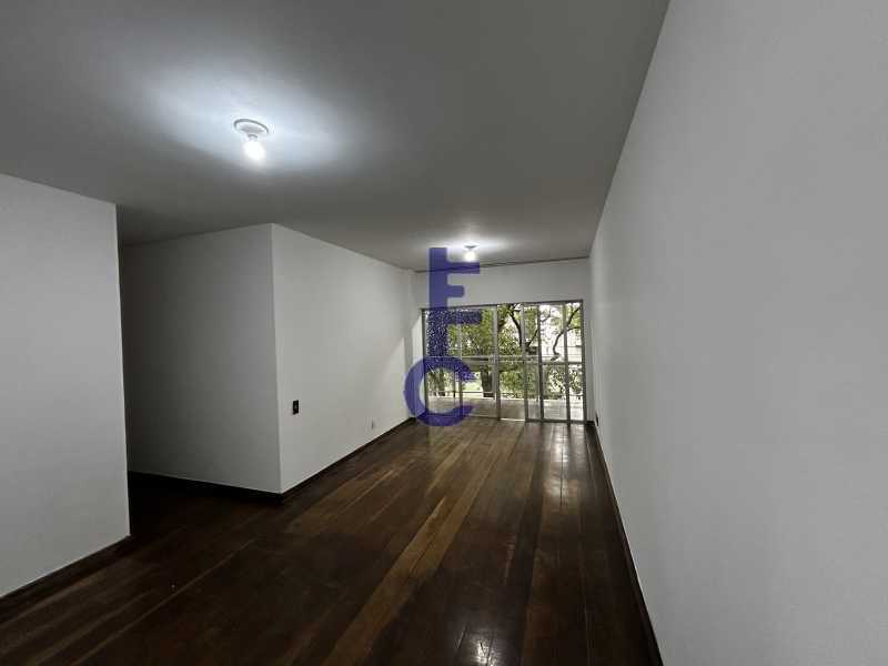 1642_G1754082408 - 7