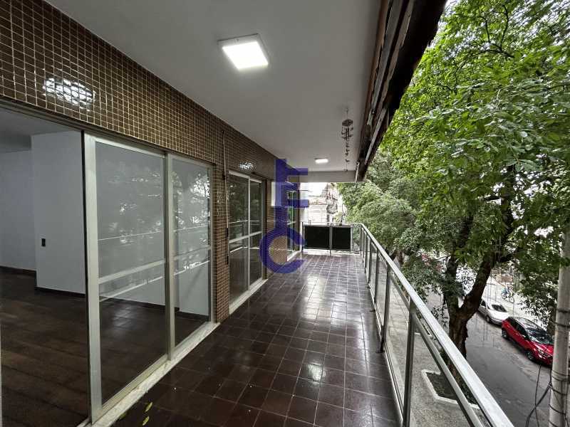 1642_G1754082423 - 2
