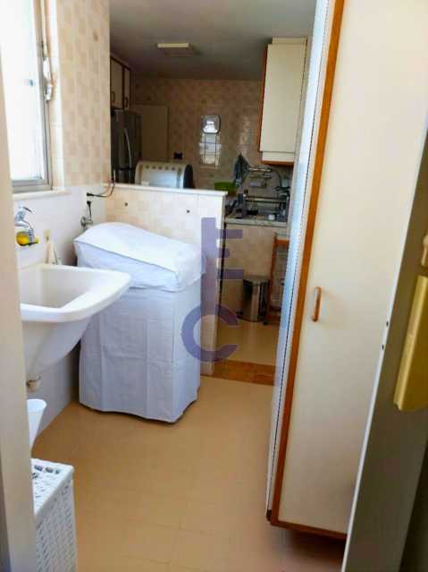 Área de Serviço - 01 - 9