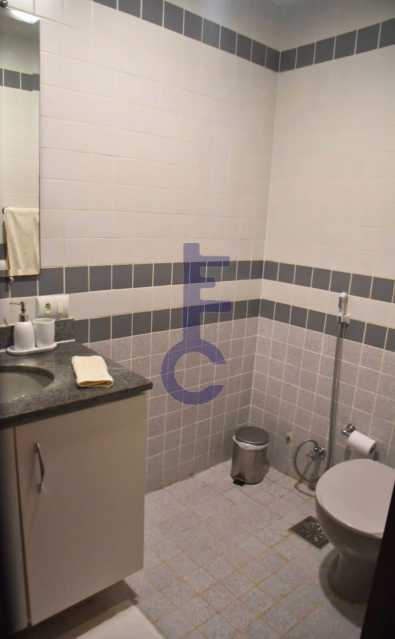 Banheiro 01 - 01 - 28