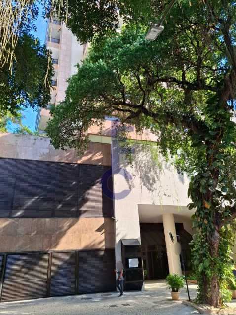 Fachada Predio - 01 - 43