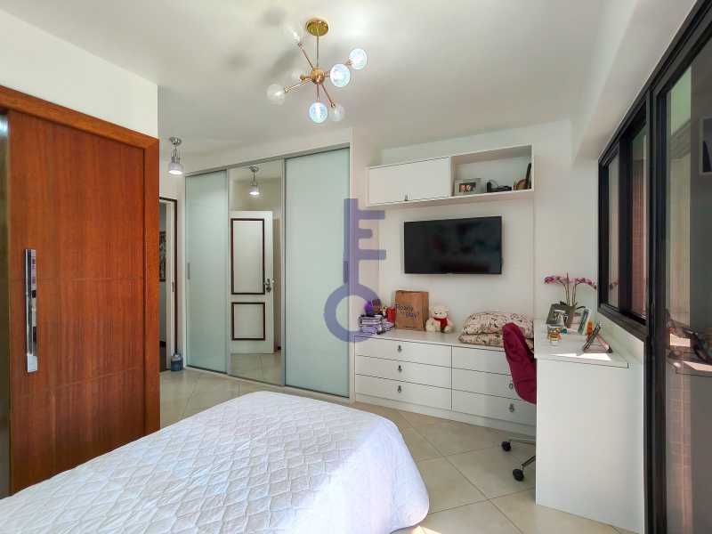 24_SUITE2_04. - 24