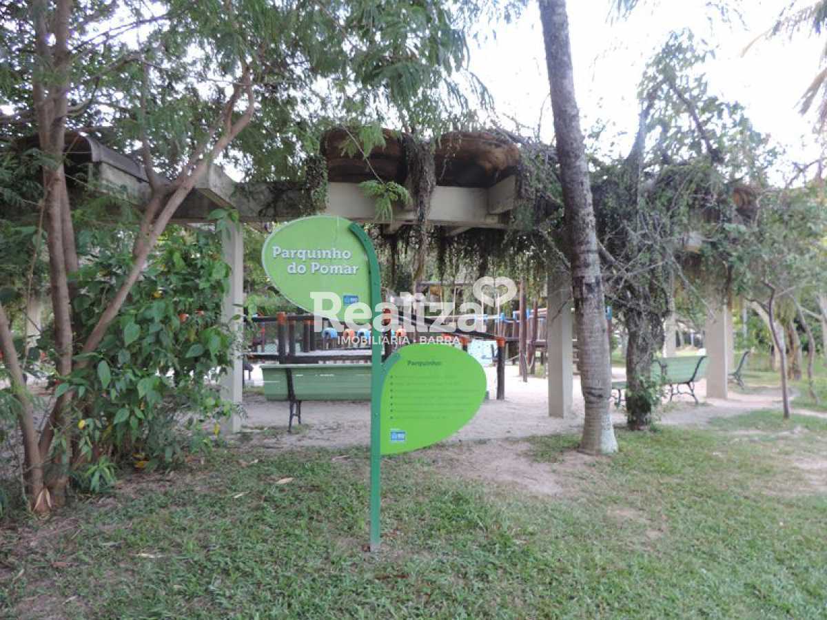 Praça_do_pomar_Barra_da_Tijuc - 19