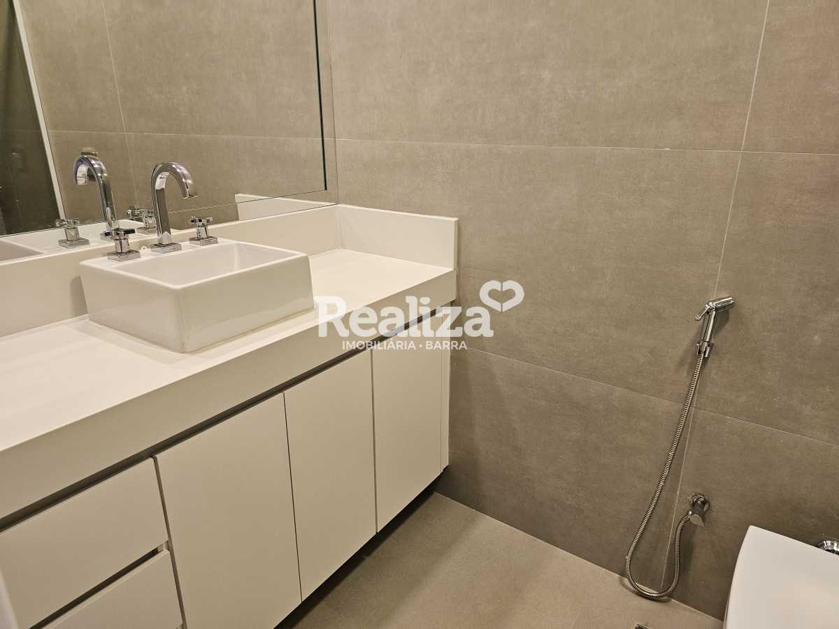 20251025_151511 - 24