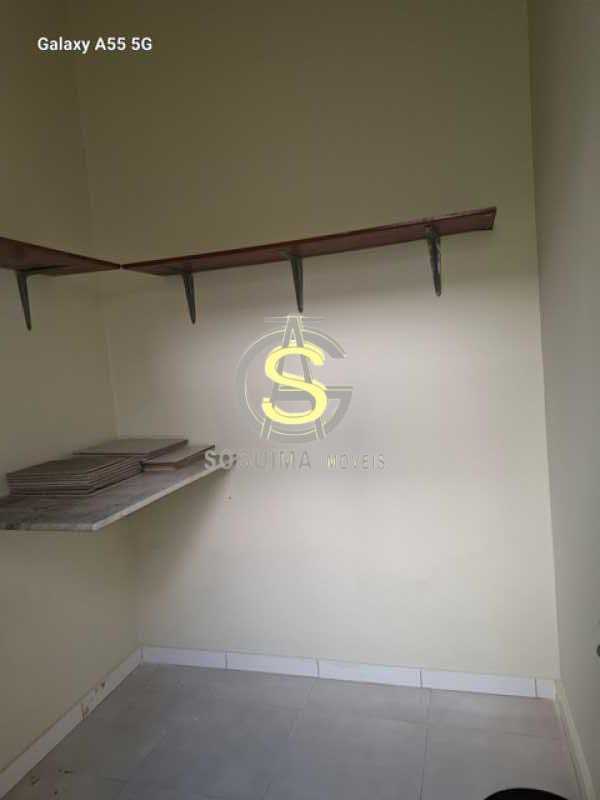 17-Quarto Serviços 04m² - 17