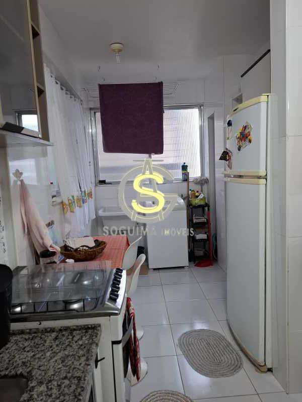 17-Cozinha com Armários, Banc - 17