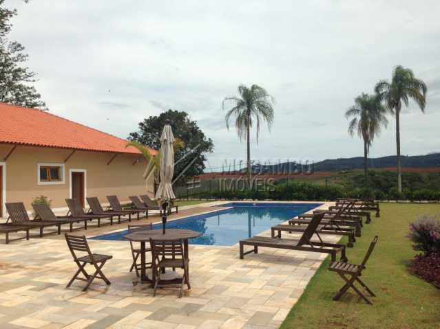 Piscina Condomínio Sete Lagos - 5