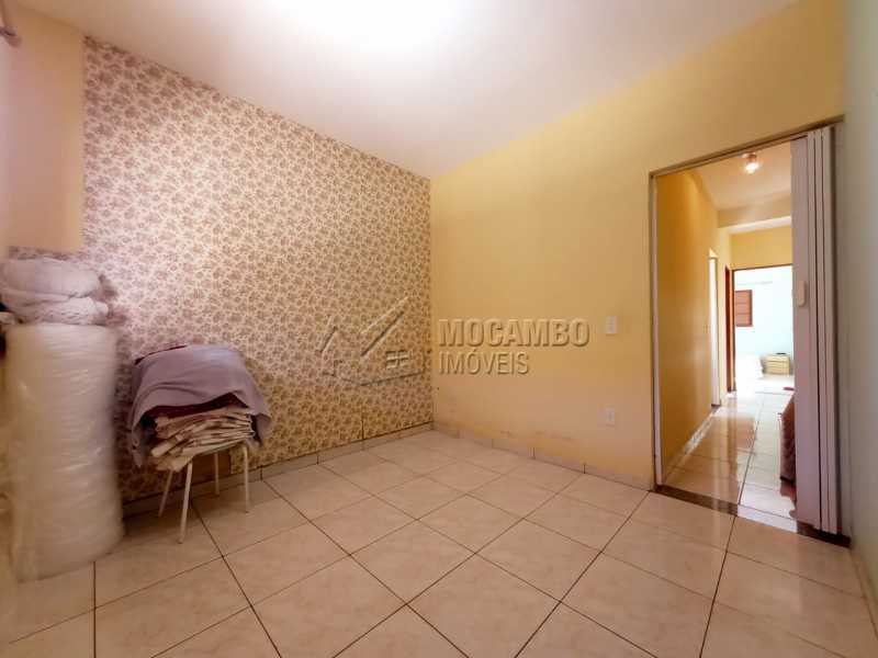 Quarto 04 - 16