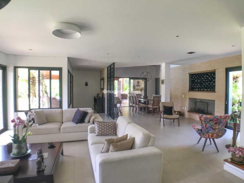 Sala - 9