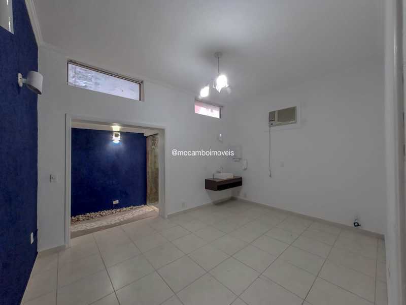 Sala 03 - 17