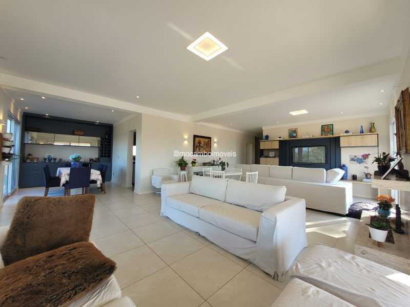 Sala - 9