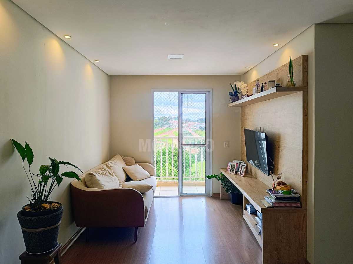 Sala de tv com Sacada  - 1