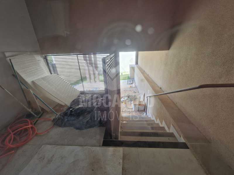 Hall para garagem - 23