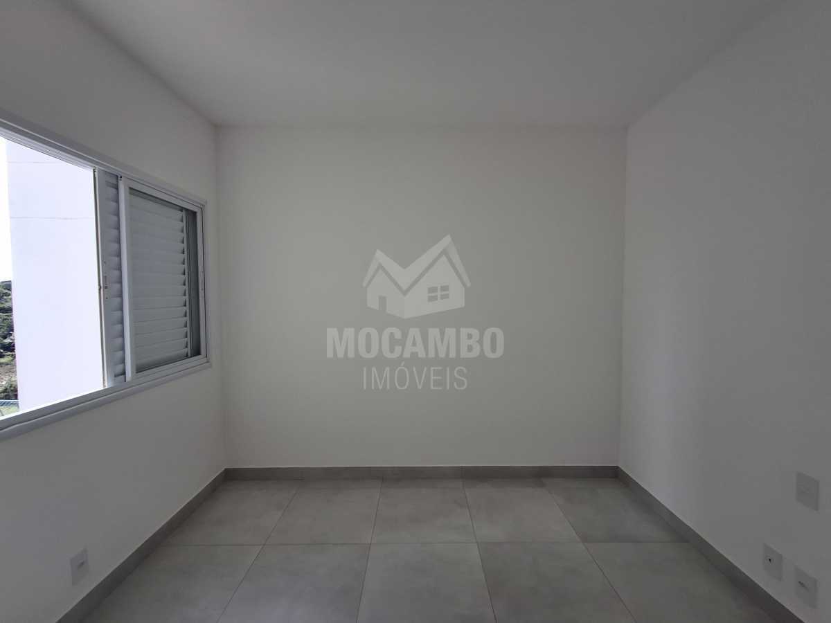 Quarto - 11