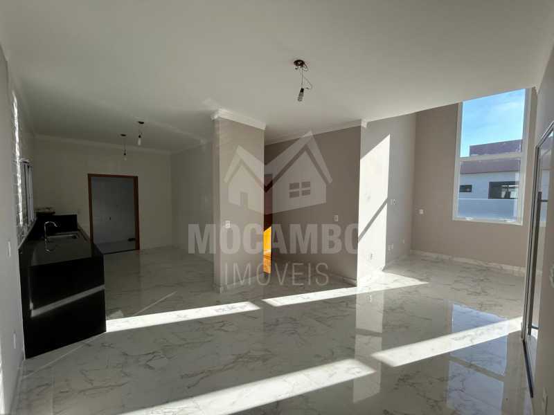 Casa em condomínio - 2
