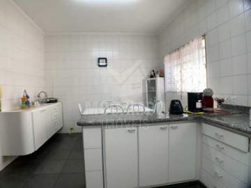 Casa 5 quartos à venda Itatiba,SP Centro - R$ 1.000.000 - FCCA50038