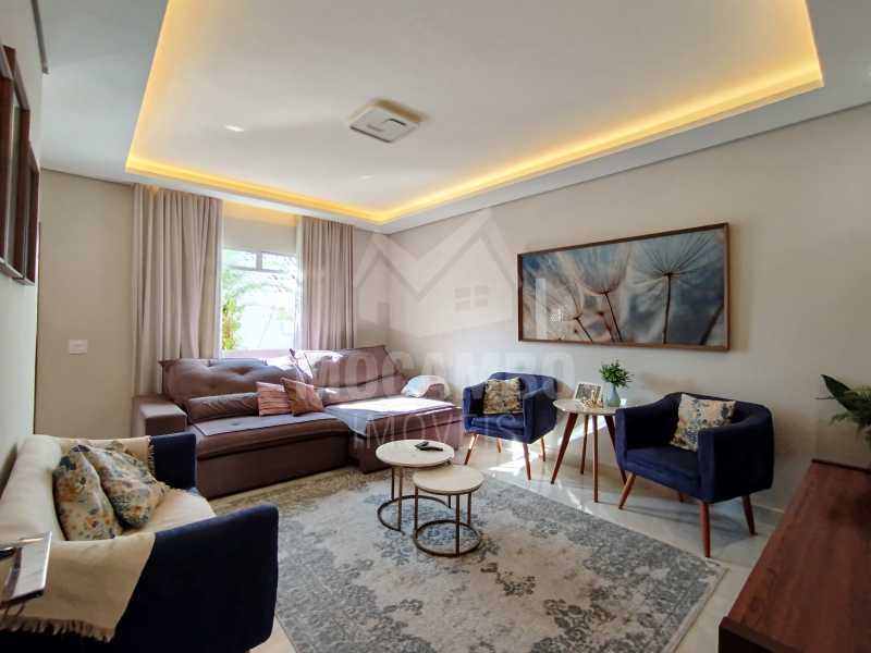 SALA DE TV - 1