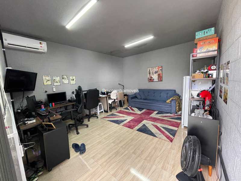 Quarto 04 - 21