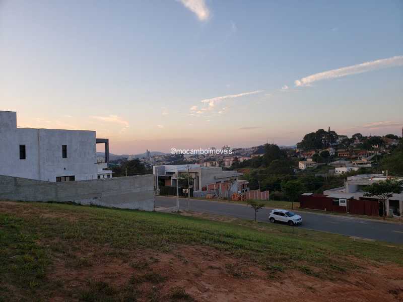 TERRENO - 4