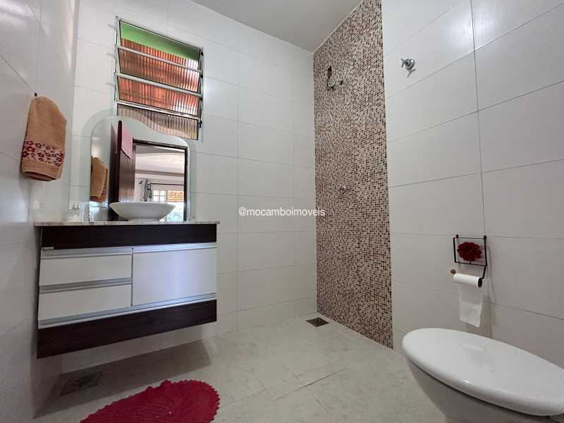 715cee3a-0a31-41a5-b0de-a895a6 - 10