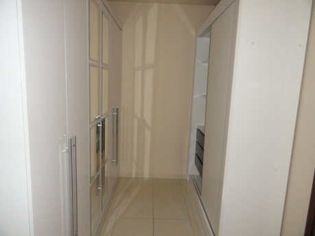 Closet - 7