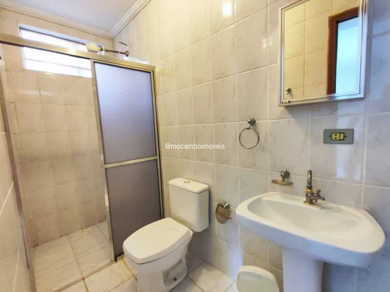 banheiro suite piso inferior - 13